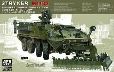 Amerykański kołowy transporter opancerzony Stryker M1132 Smpz pługiem przeciwminowym