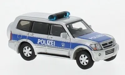 Mitsubishi Pajero policja