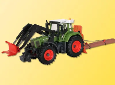 Fendt 926 traktor z podnośnikiem i wciągarką