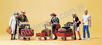 Podróżni, z wózkami bagażowymi