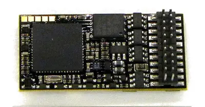 Dekoder jazdy i dźwięku MX645P22 do EU07 (3W) DCC PluX22
