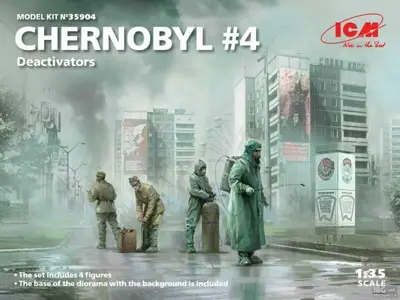 Sowieccy likwidatorzy na ulicach Prypeci 4 figurki (Czarnobyl)