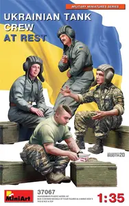 Ukraińscy czołgiści w czasie odpoczynku